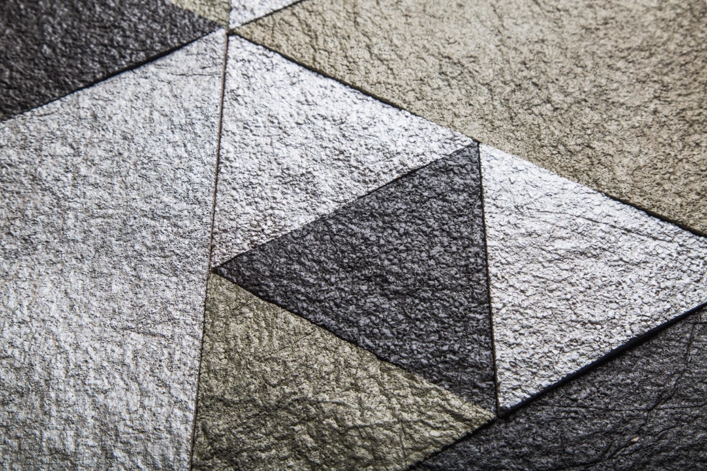 korkstone triangle detail (H).webp