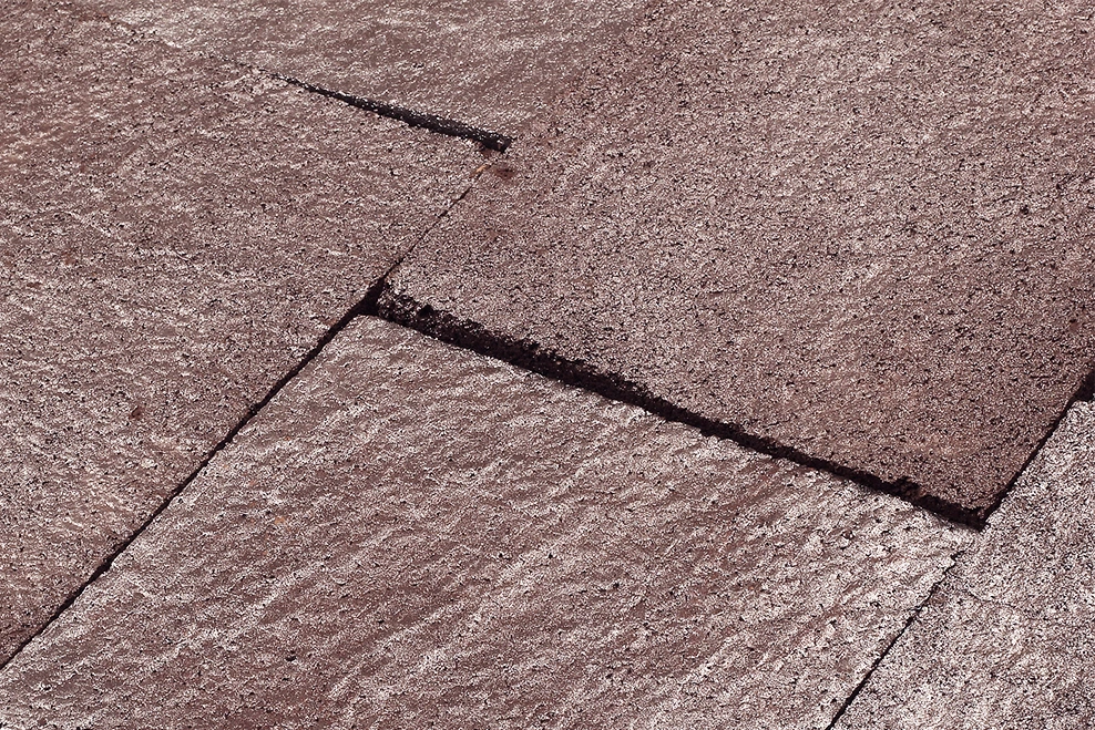 detail brown silver kst.webp